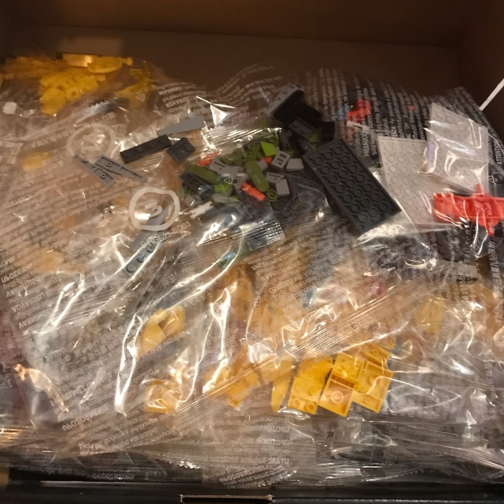 MEGA Pokémon Motion Pikachu Building Set - Picture 7 of 10